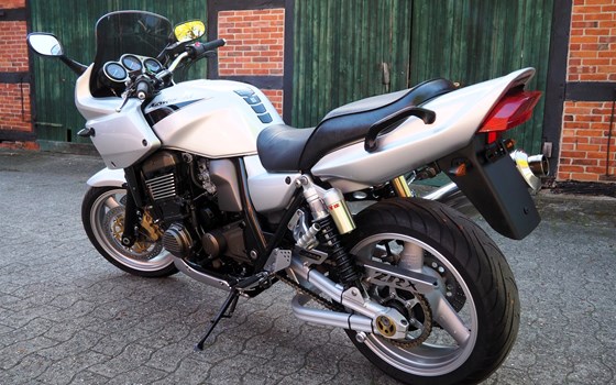 Gebrauchtmotorrad Kawasaki ZRX 1200 S - Bild 7
