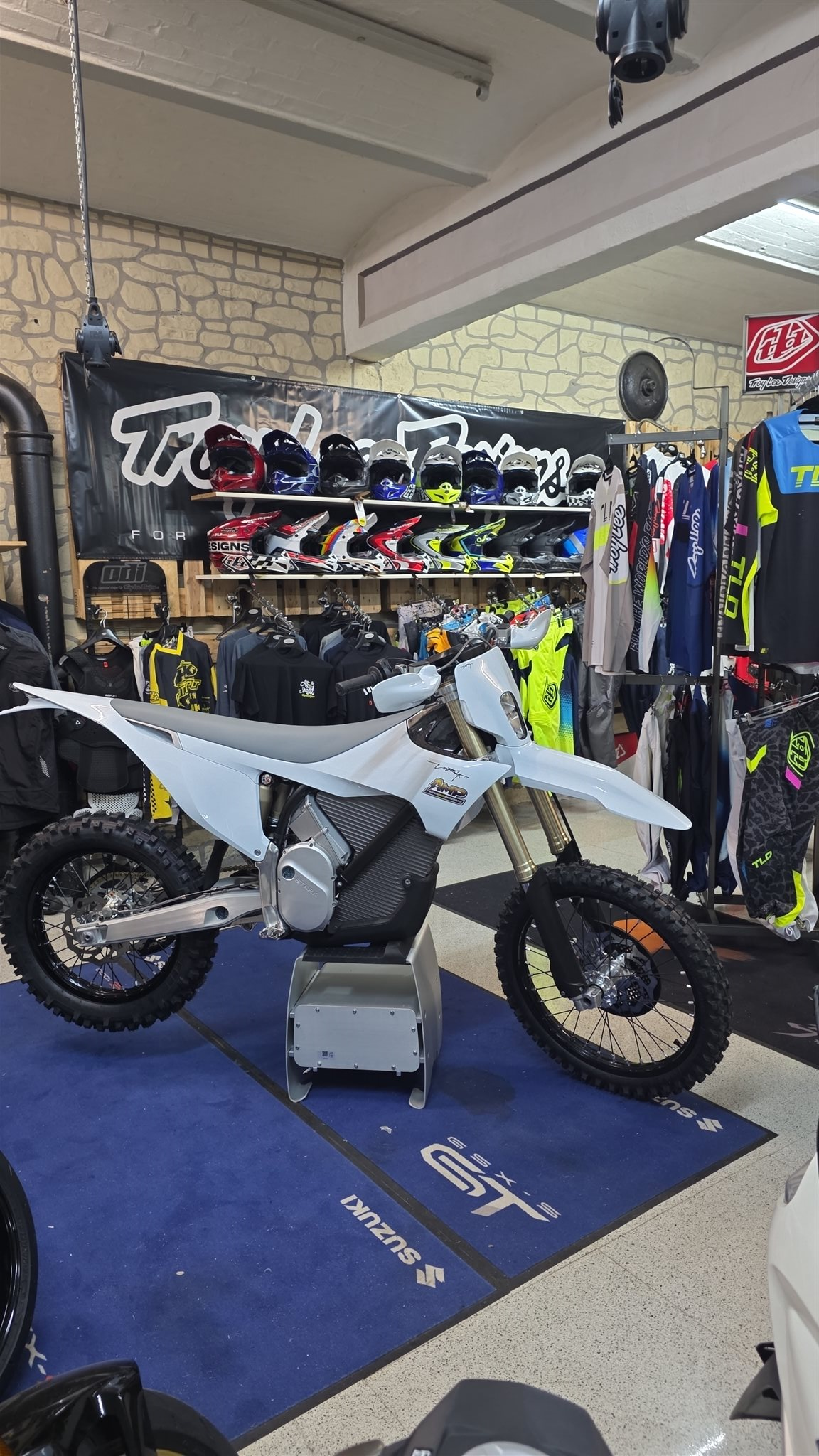 Stark Future Varg EX