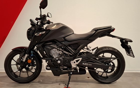 Gebrauchtmotorrad Honda CB 125 - Bild 1