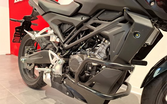 Gebrauchtmotorrad Honda CB 125 - Bild 13