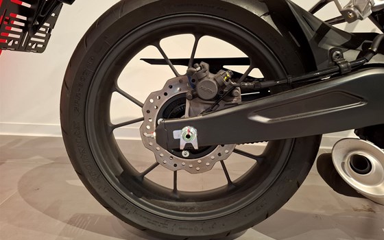 Gebrauchtmotorrad Honda CB 125 - Bild 14