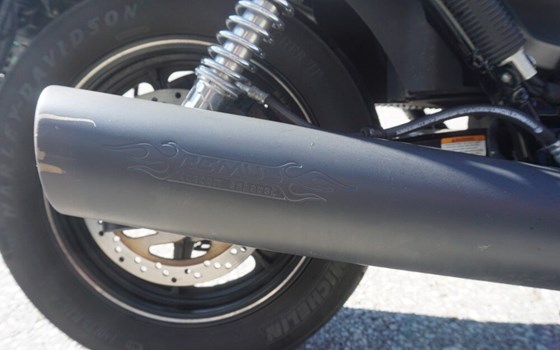 Gebrauchtmotorrad Harley-Davidson Street 750 - Bild 8