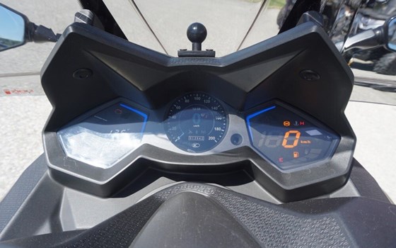 Gebrauchtmotorrad Kymco AK 550i ABS - Bild 13