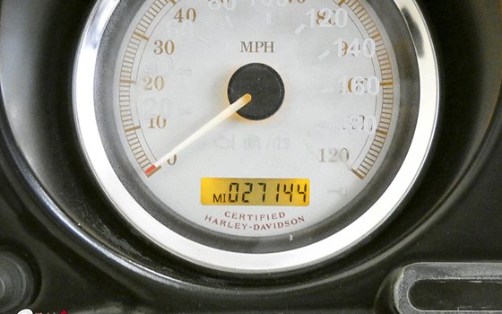 Gebrauchtmotorrad Harley-Davidson Street Glide FLHX - Bild 12