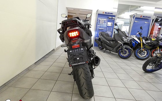 Gebrauchtmotorrad Honda NT1100 - Bild 5