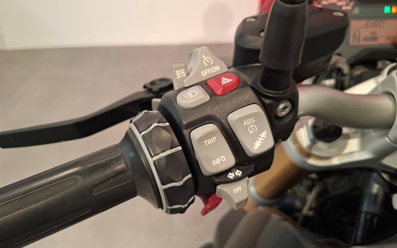 Gebrauchtmotorrad BMW R 1200 R - Bild 10