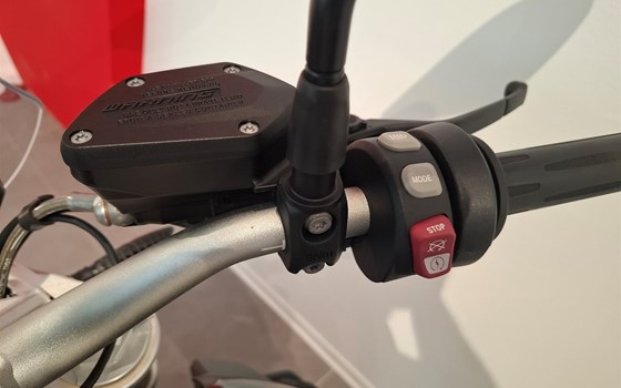 Gebrauchtmotorrad BMW R 1200 R - Bild 11