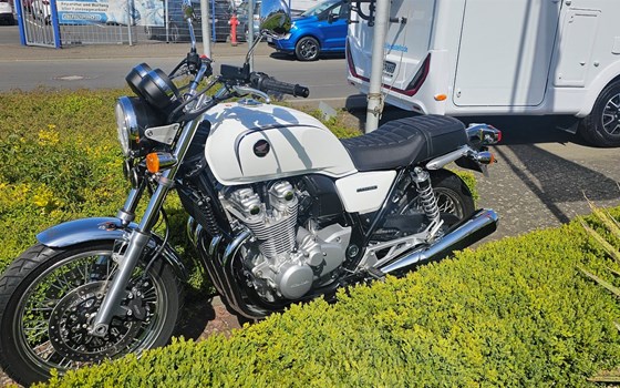 Gebrauchtmotorrad Honda CB 1100 - Bild 3
