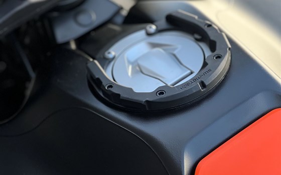 Gebrauchtmotorrad KTM 890 Adventure - Bild 6