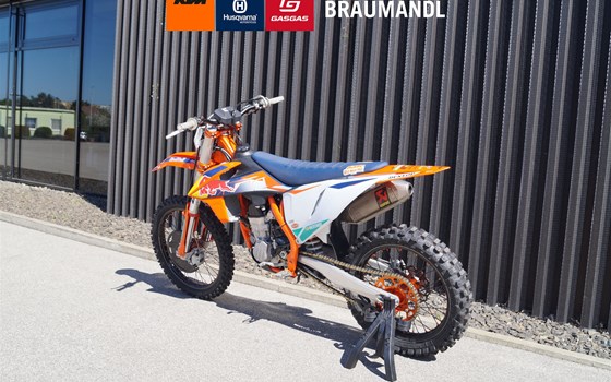 Gebrauchtmotorrad KTM 450 SX-F Factory Edition - Bild 6