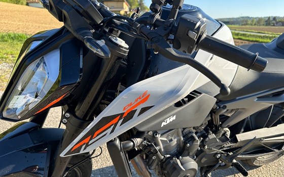 Gebrauchtmotorrad KTM 790 Duke - Bild 8