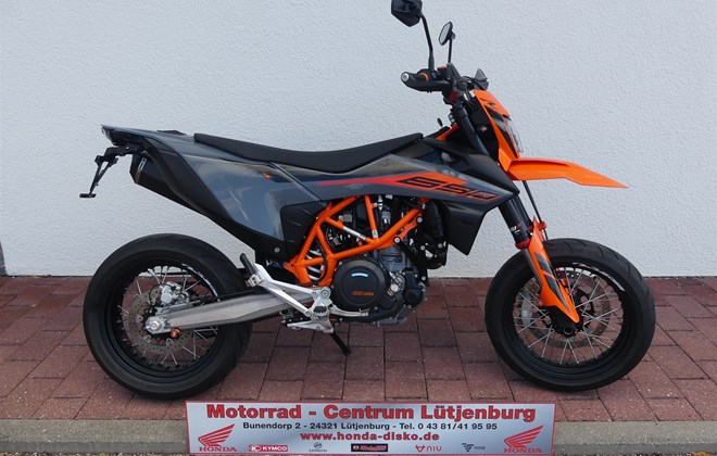 KTM 690 SMC R