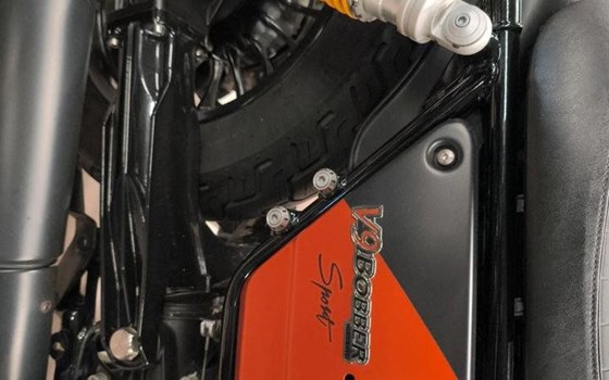 Gebrauchtmotorrad Moto Guzzi V9 Bobber Sport - Bild 4