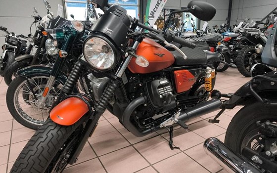 Gebrauchtmotorrad Moto Guzzi V9 Bobber Sport - Bild 9