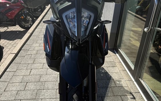 Gebrauchtmotorrad KTM 890 Adventure - Bild 3