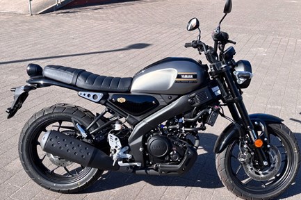 Yamaha XSR125
