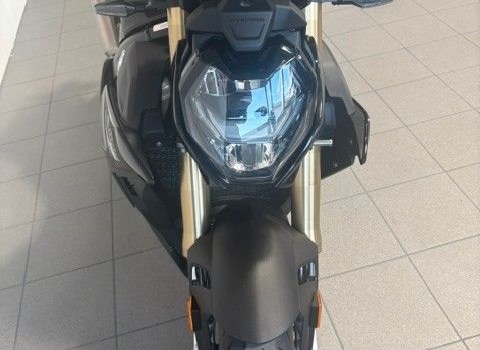 Gebrauchtmotorrad BMW S 1000 R - Bild 12