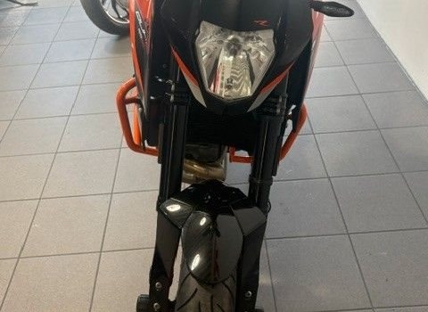 Gebrauchtmotorrad KTM 690 Duke R - Bild 7