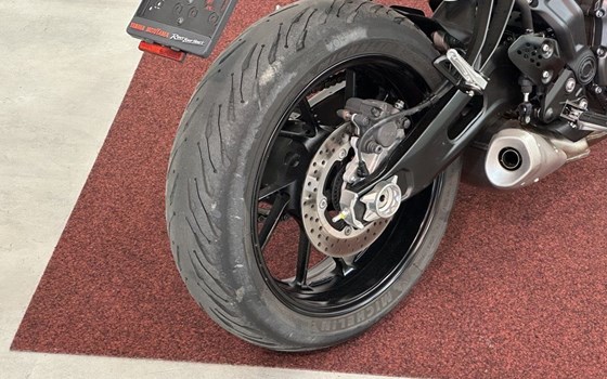 Gebrauchtmotorrad Yamaha MT-07 Pure - Bild 10