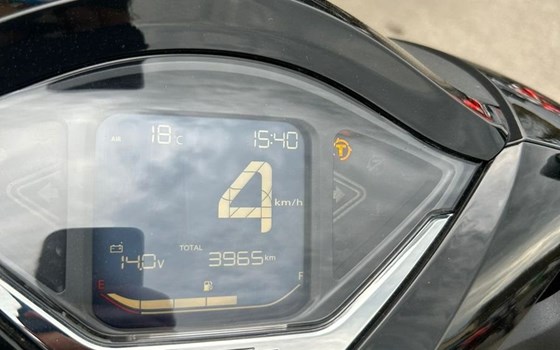 Gebrauchtmotorrad Honda SH350i - Bild 10