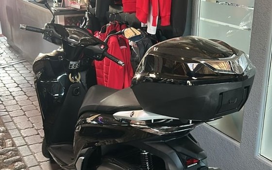 Gebrauchtmotorrad Honda SH350i - Bild 3