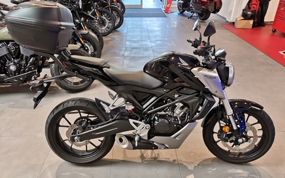 Gebrauchtmotorrad Honda CB125R - Bild 4