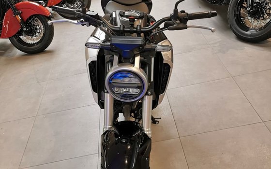 Gebrauchtmotorrad Honda CB125R - Bild 7