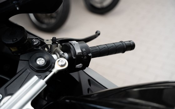 Neufahrzeug Kawasaki Ninja ZX-10R - Bild 7