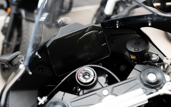 Neufahrzeug Kawasaki Ninja ZX-10R - Bild 8