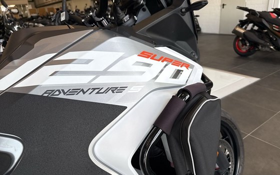 Gebrauchtmotorrad KTM 1290 Super Adventure S - Bild 11
