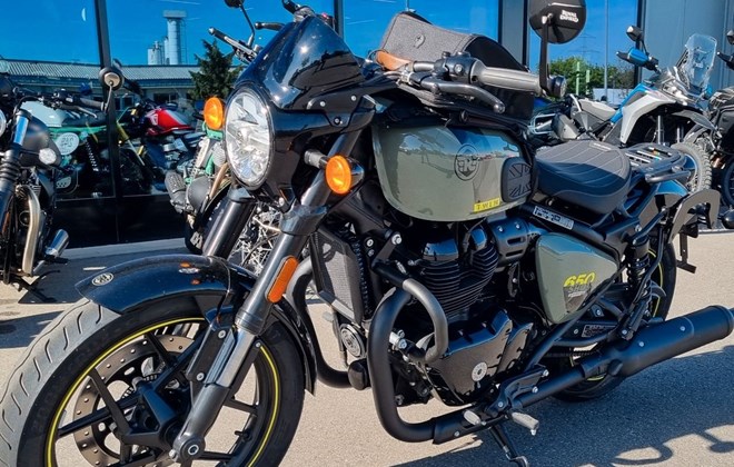 Royal Enfield Shotgun 650