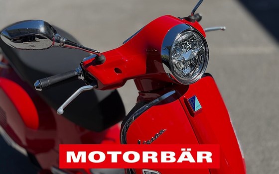 Gebrauchtmotorrad Vespa GTS 125 Super - Bild 5