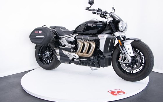 Gebrauchtmotorrad Triumph Rocket 3 R - Bild 8