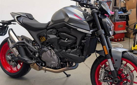 Motorrad Occasion Ducati Monster + - Bild 1