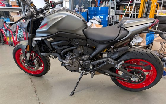 Motorrad Occasion Ducati Monster + - Bild 2