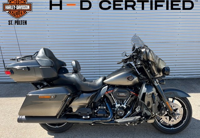 Harley-Davidson CVO Ultra Limited FLHTKSE (schwarz)
