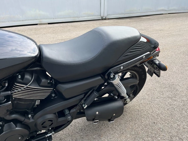 Harley-Davidson Street 750 (schwarz) - Bild 10