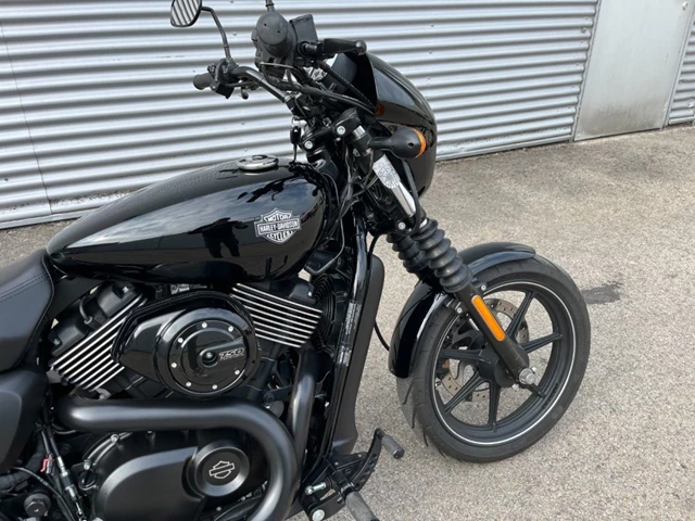 Harley-Davidson Street 750 (schwarz) - Bild 3