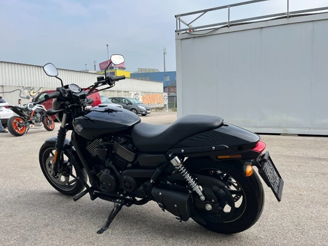 Harley-Davidson Street 750 (schwarz) - Bild 8