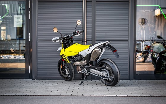 Neufahrzeug Husqvarna 701 Supermoto - Bild 9