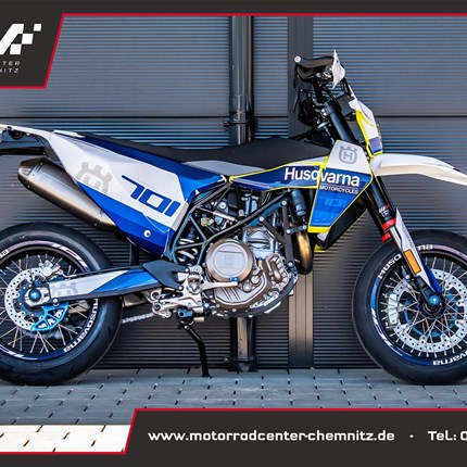NEUFAHRZEUG Husqvarna 701 Supermoto