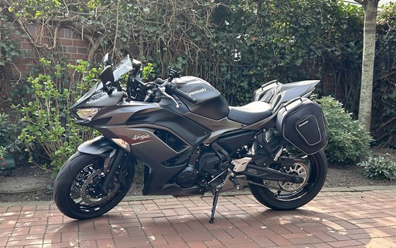Gebrauchtmotorrad Kawasaki Ninja 650 - Bild 1