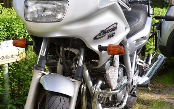 Gebrauchtmotorrad Yamaha XJ 900 S Diversion - Bild 8