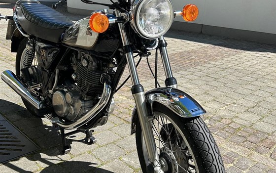 Gebrauchtmotorrad Yamaha SR 500 - Bild 2