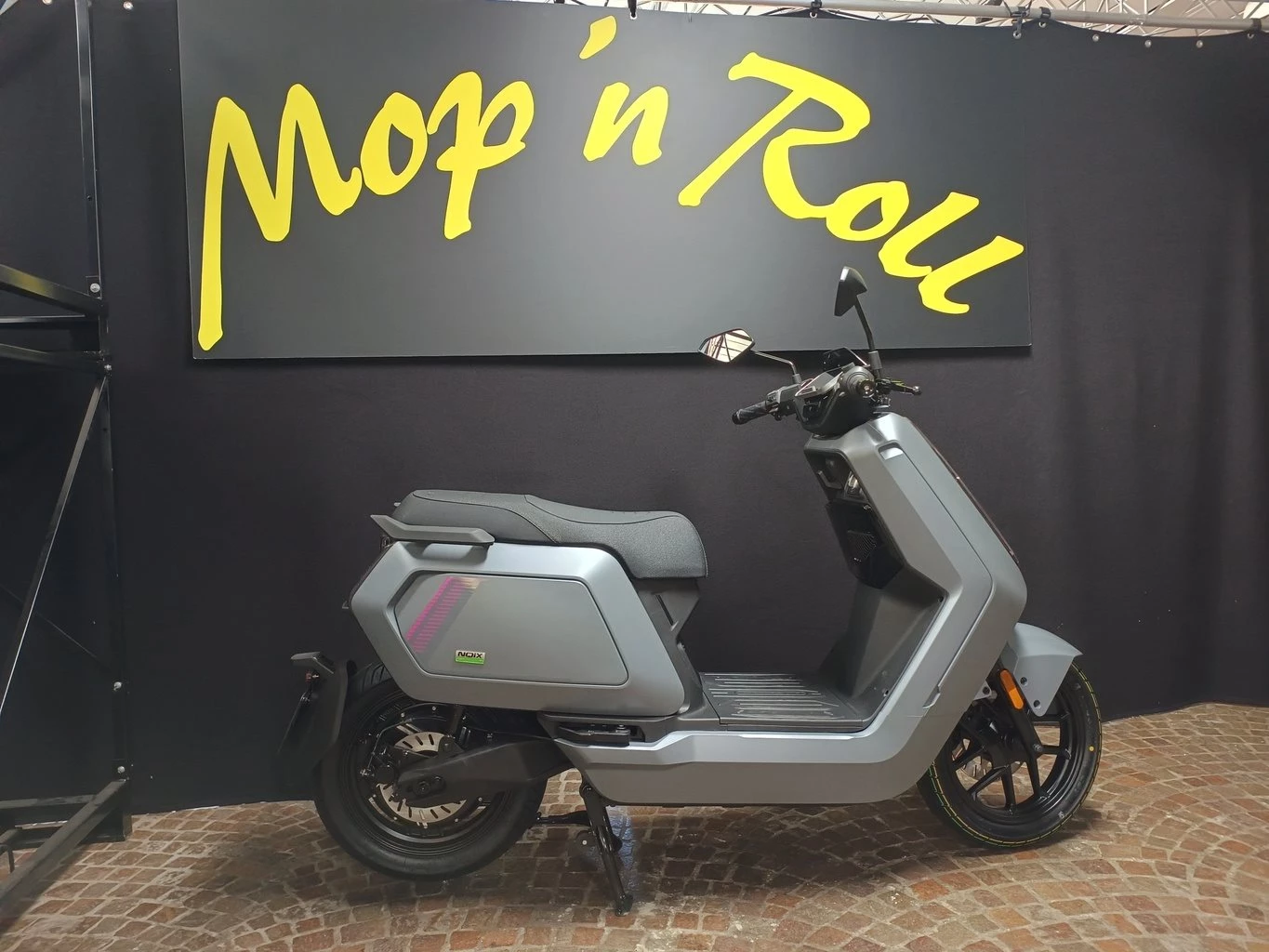 NIU NQiX 500