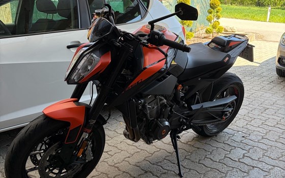 Gebrauchtmotorrad KTM 890 Duke - Bild 1