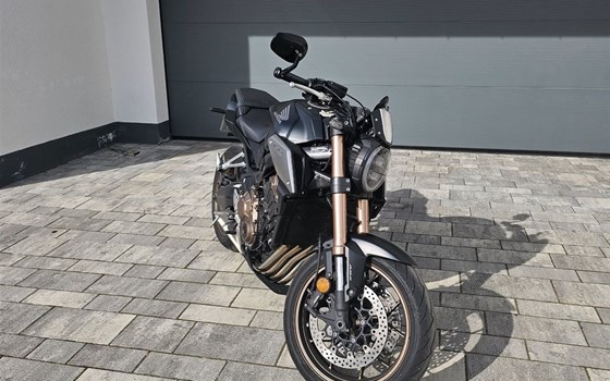 Gebrauchtmotorrad Honda CB 650 - Bild 3