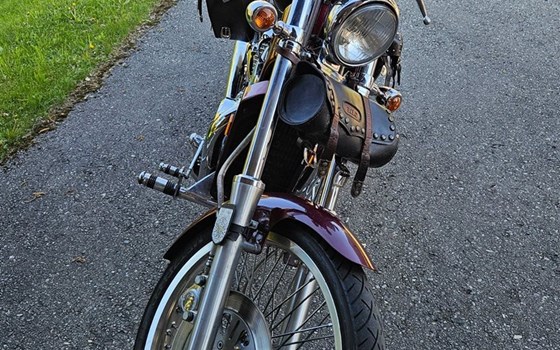 Gebrauchtmotorrad Suzuki Intruder VS 800 - Bild 3