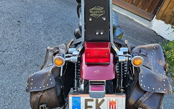 Gebrauchtmotorrad Suzuki Intruder VS 800 - Bild 4
