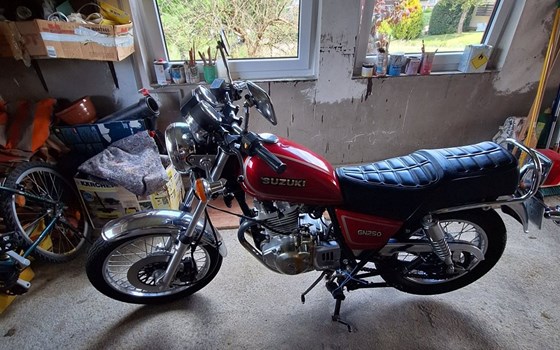 Gebrauchtmotorrad Suzuki GN 250 - Bild 2
